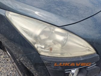 PEUGEOT 3008 FAR DESNI 2010.