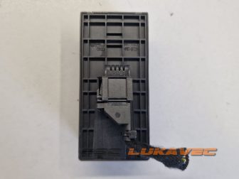 AUDI A4 B7 PREKIDAČI PODIZAČA STAKLA PREDNJI LIJEVI 8E0959851